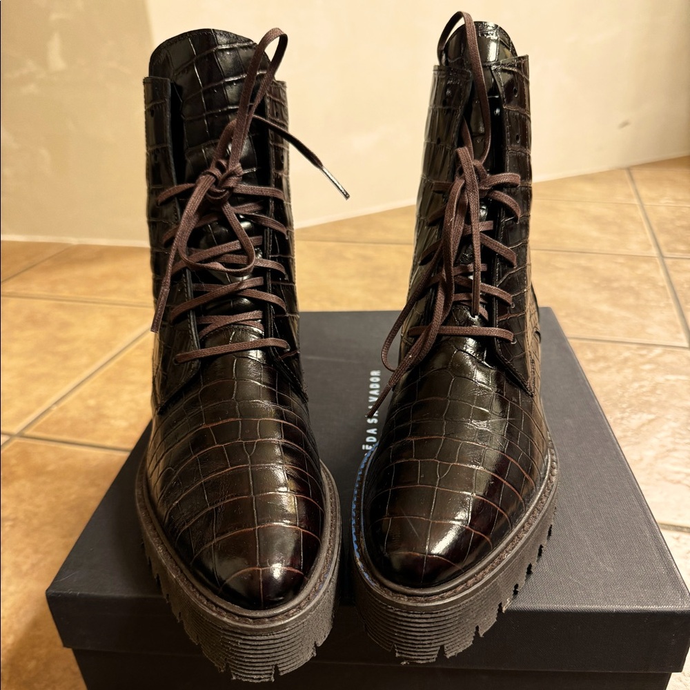 Brand New Freda Salvador Emi Lug Sole Lace Up Boot in Mocha Embossed Croc